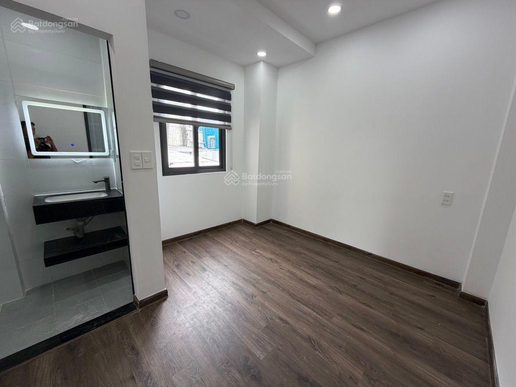 Bán nhà hxh, 40m2, 4 tầng btct 4pn, chỉ 7.95 tỷ có tl