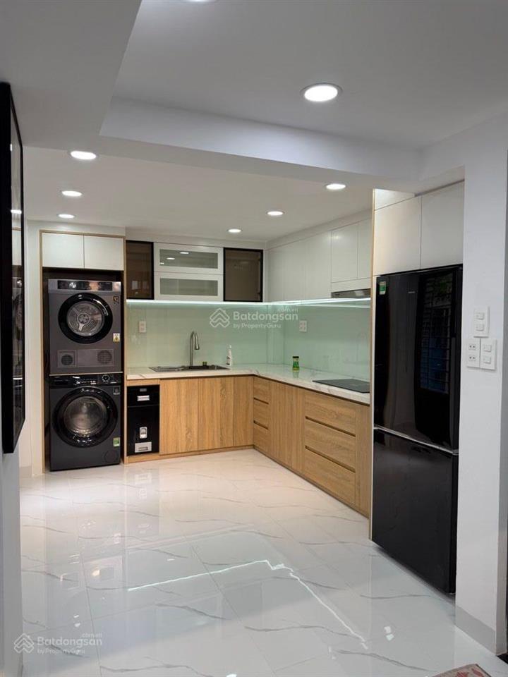 Bán nhà hxh, 40m2, 4 tầng btct 4pn, chỉ 7.95 tỷ có tl