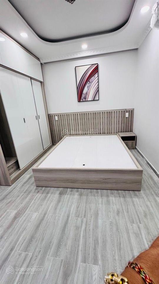 Nguyễn thị huỳnh phú nhuận  sát mặt tiền  oto vào nhà  full nội thất, 5y, 50m2 12.9 tỷ