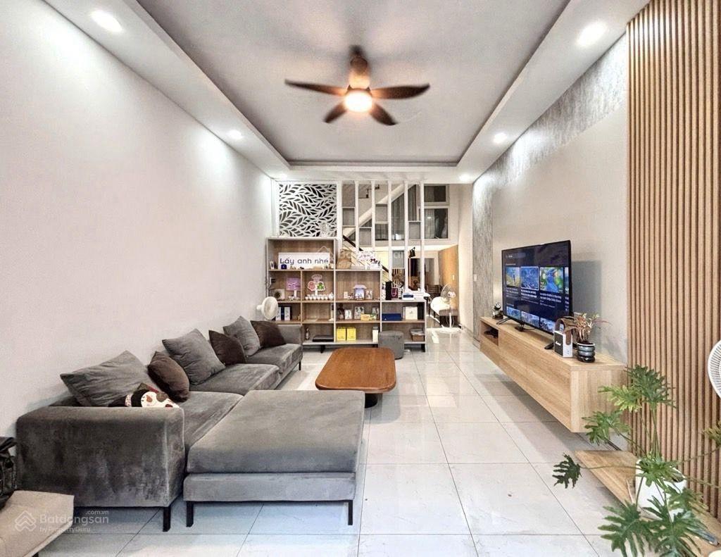 Bán nhà hẻm xe hơi nguyễn xí 64m2 5pn, full nội thất vào ở ngay giá 11.2 tỷ tl