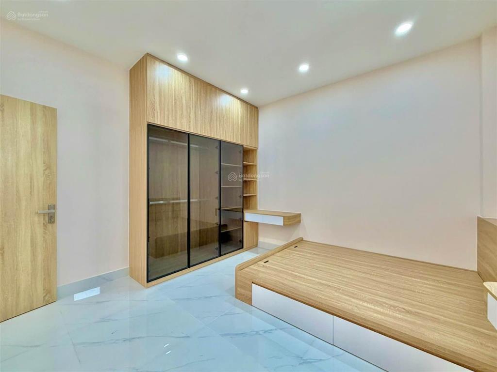 Nhà mới đẹp  võ duy ninh sát mặt tiền  4 tầng btct  4pn 5wc full nội thất  dt 50m  chỉ 7.8tỷ.