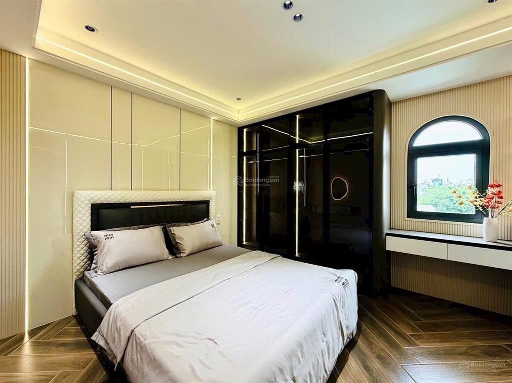 Siêu phẩm nằm ngay trung tâm cho bề ngang 4.2m tại nguyễn thị diệu, quận 3. chỉ 5 tỷ 580/63m2!!
