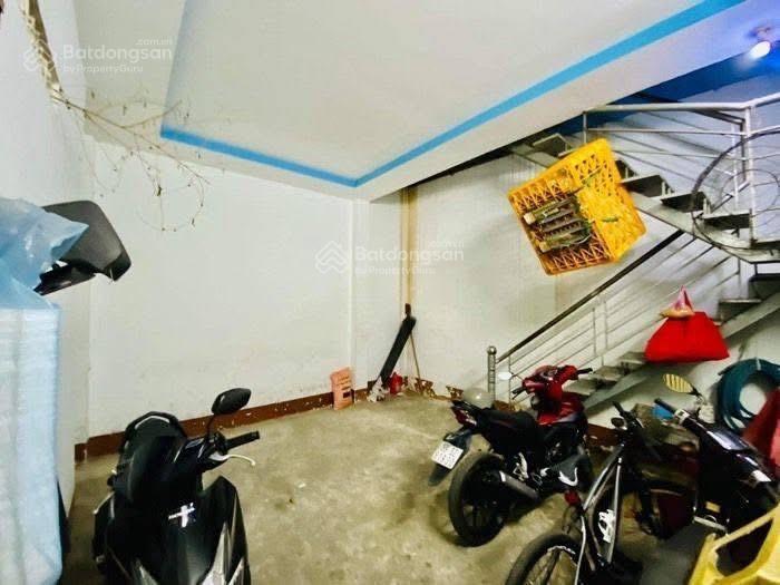 Nhà hẻm 6m với diện tích 70m2 mà giá chỉ 5 tỷ 460 nằm ngay trên đường bàn cờ, p3, quận 3!