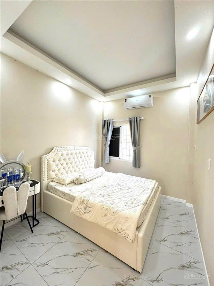 Sốc  nhà phan đình phùng, phú nhuận mà chỉ nhỉnh 4đ cho diện tích đến 60m2, pháp lý chuẩn!