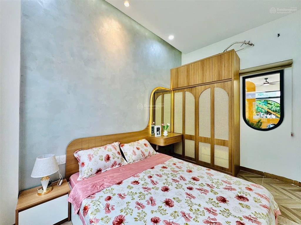 Chỉ hơn 6 đồng sở hữu ngay em nhà ngay trung tâm sài gòn  đề thám, quận 1 với dt 72m2!!!