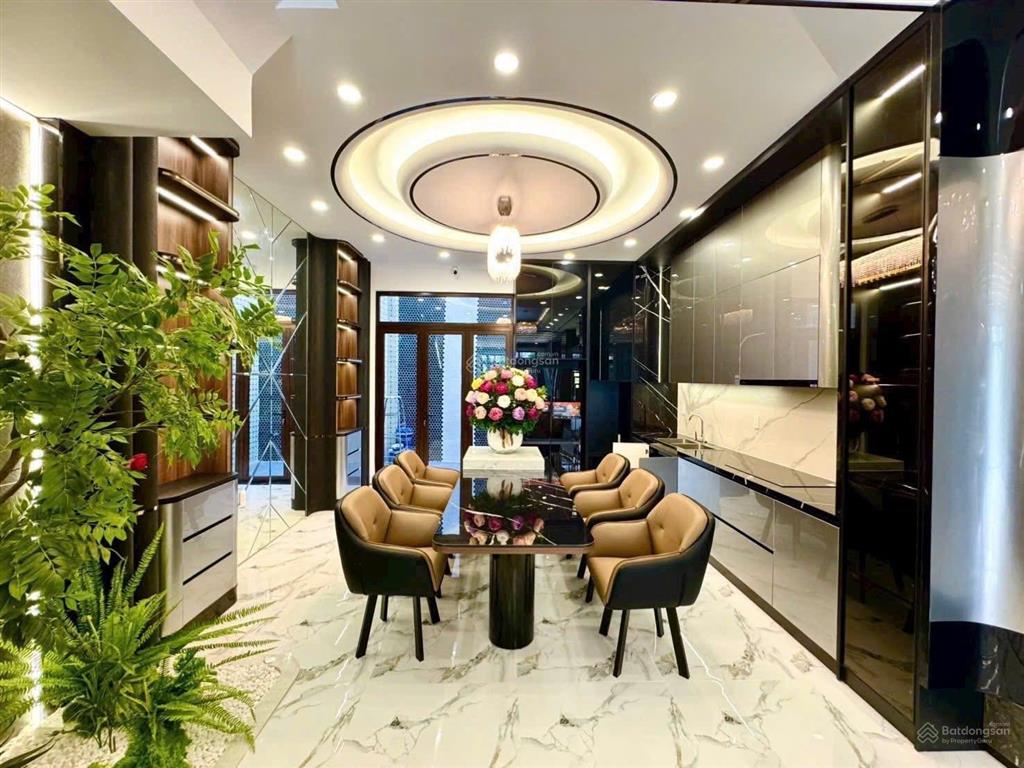 Bán nhà hxh gần khu landmark 81 tại khu nguyễn văn thương, bình thạnh với dt 90m2 chỉ 5,78tỷ!!!