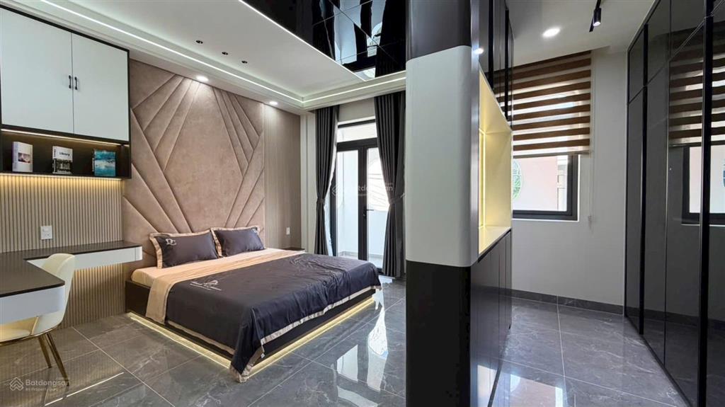 Bán nhà đẹp ngay trung tâm quận 1 giá chỉ 6 tỷ 280/88m2  lê thánh tôn, bến thành, quận 1.