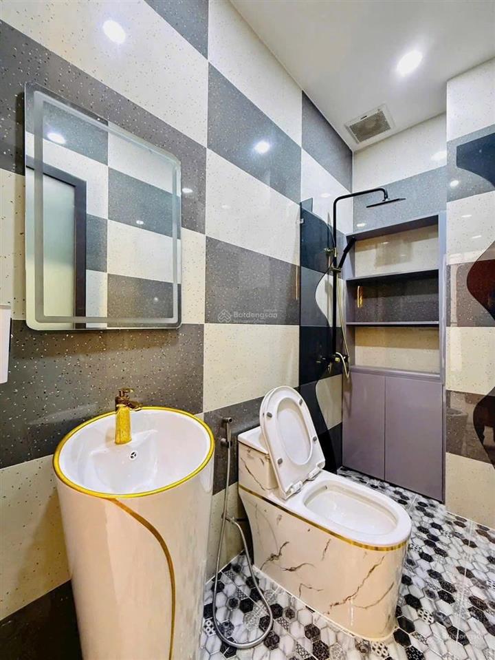 Định cư nước ngoài chủ cần bán gấp nhà mạc thị bưởi, bến nghé, quận 1. duy nhất chỉ 6,65tỷ/78m2!