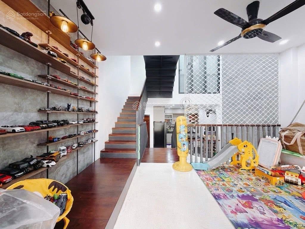 Bán gấp nhà riêng 100m2 tại lâm văn bền, p. tân hưng, quận 7 mà giá chỉ 7,88 tỷ! sổ hoàn công 2020!