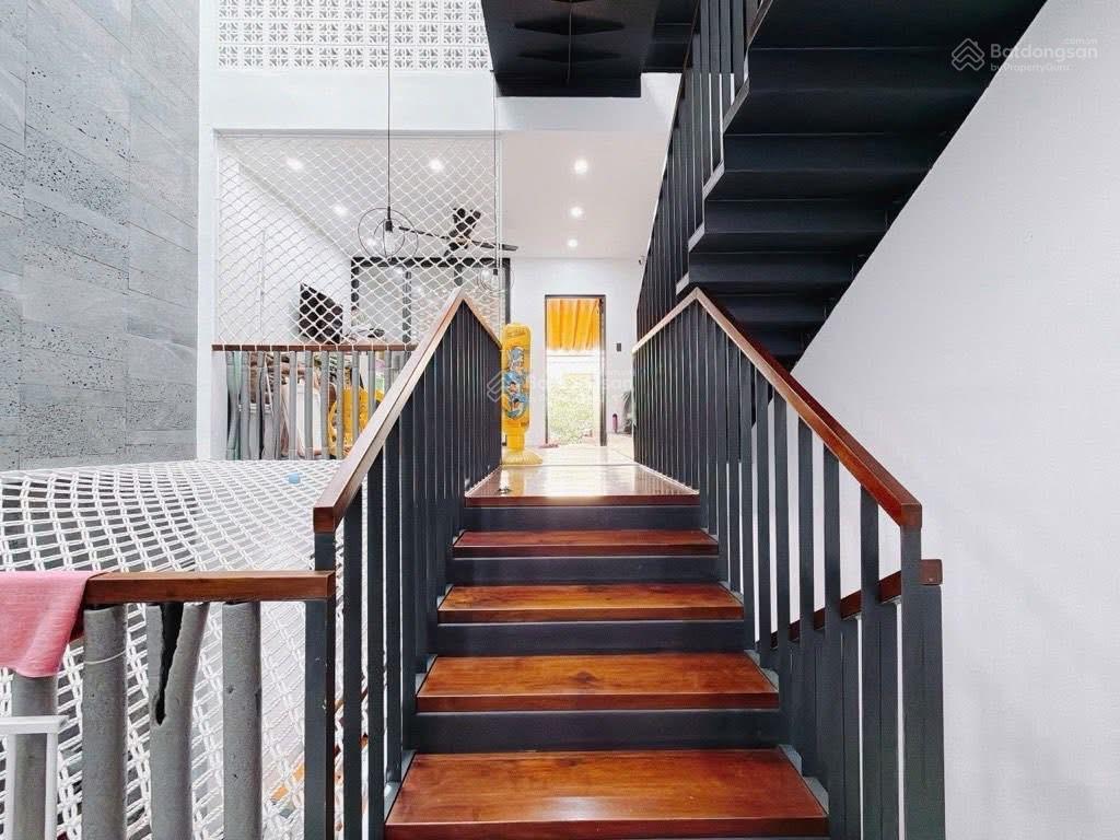 Bán gấp nhà riêng 100m2 tại lâm văn bền, p. tân hưng, quận 7 mà giá chỉ 7,88 tỷ! sổ hoàn công 2020!