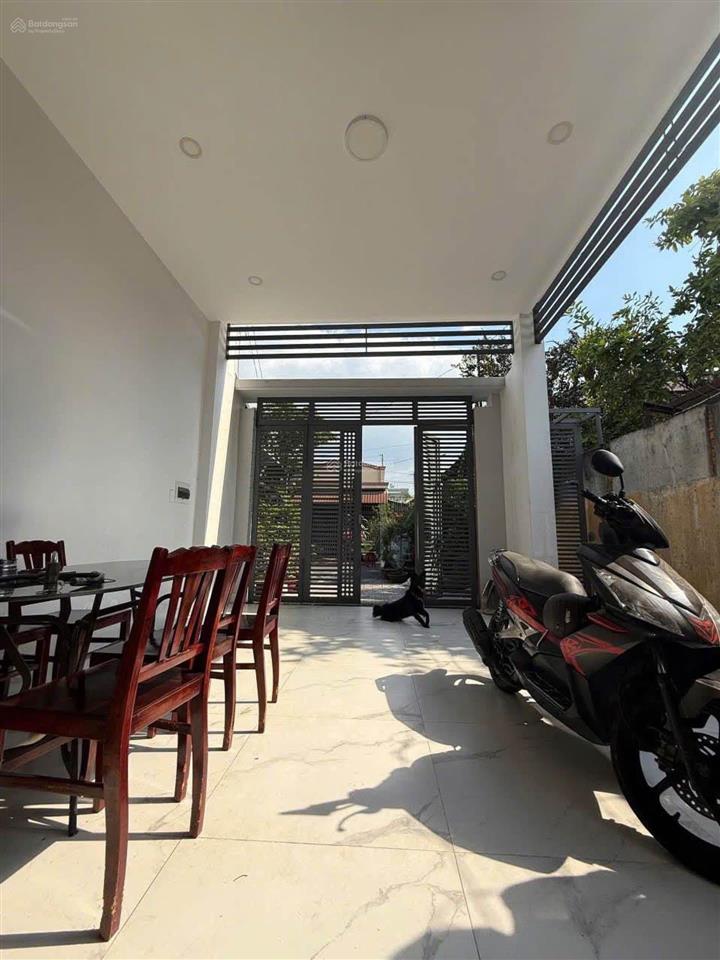 Bán nhà mtđ số linh trung  thủ đức, 2 tầng btct mà chỉ 2,89tỷ/75m2. shc 2020!