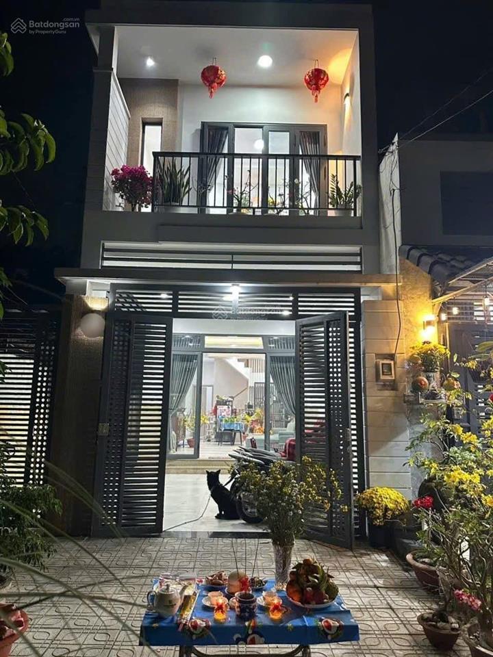 Bán nhà mtđ số linh trung  thủ đức, 2 tầng btct mà chỉ 2,89tỷ/75m2. shc 2020!