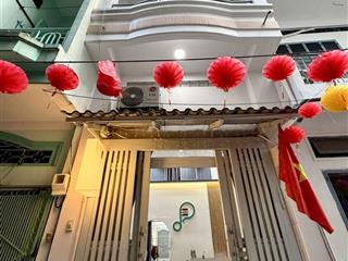 Bán nhà 2 mặt hẻm xe hơi, cách mtđ chỉ 30m tại lê văn sỹ, quận 3 mà giá chỉ 5,08tỷ cho dt đến 48m2!