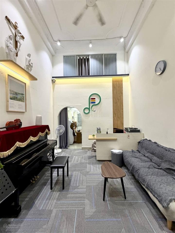 Bán nhà 2 mặt hẻm xe hơi, cách mtđ chỉ 30m tại lê văn sỹ, quận 3 mà giá chỉ 5,08tỷ cho dt đến 48m2!