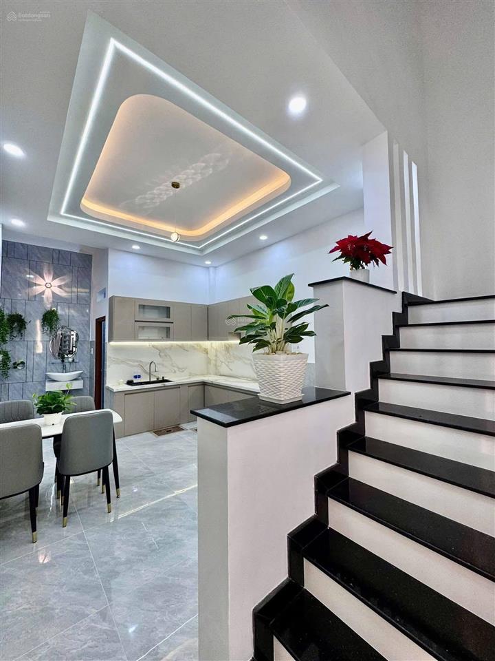 Không có căn thứ 2!! nhà nằm ngay huỳnh đình hai, bình thạnh mà dt lên đến 88m2 chỉ 6,19tỷ, shc!!