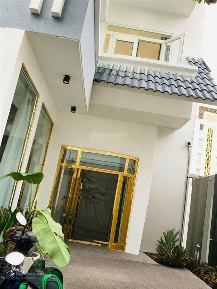 Không phải căn biệt thự q7 nào cũng rẻ mà đẳng cấp như căn này. nhà nguyễn thị thập chỉ 8,96tỷ/105m