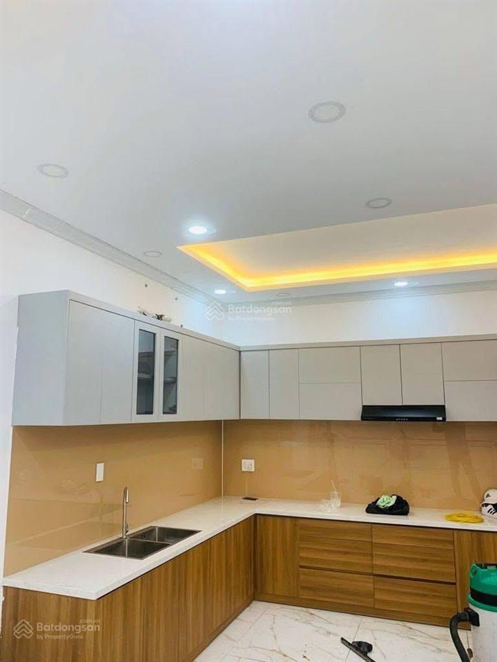 Không phải căn biệt thự q7 nào cũng rẻ mà đẳng cấp như căn này. nhà nguyễn thị thập chỉ 8,96tỷ/105m