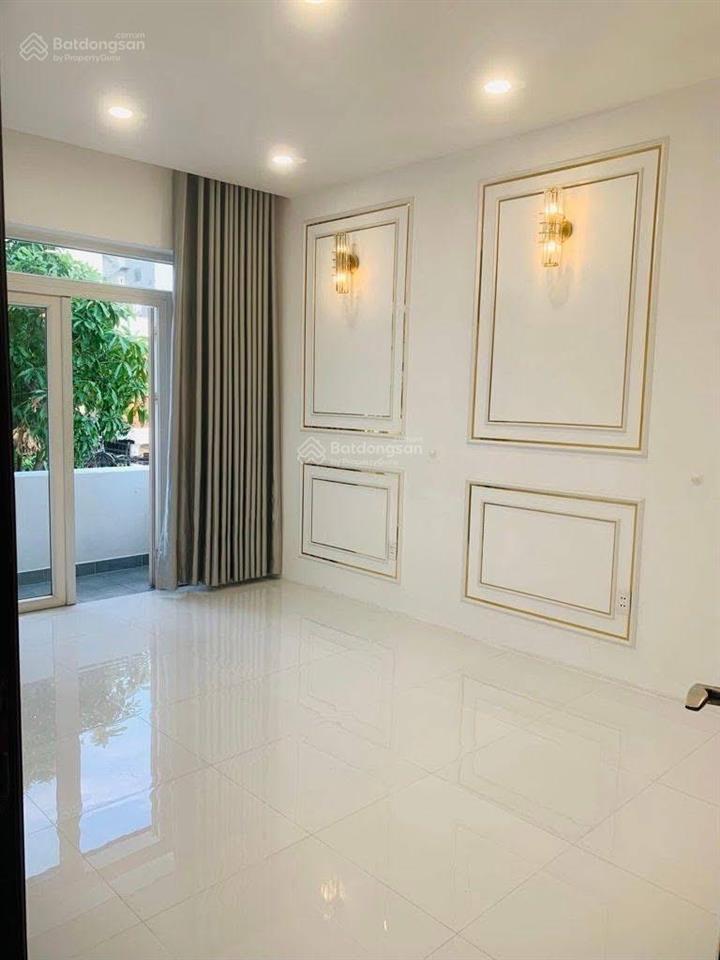 Không phải căn biệt thự q7 nào cũng rẻ mà đẳng cấp như căn này. nhà nguyễn thị thập chỉ 8,96tỷ/105m