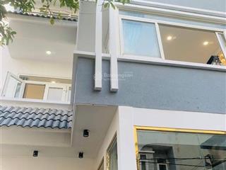 Không phải căn biệt thự q7 nào cũng rẻ mà đẳng cấp như căn này. nhà nguyễn thị thập chỉ 8,96tỷ/105m