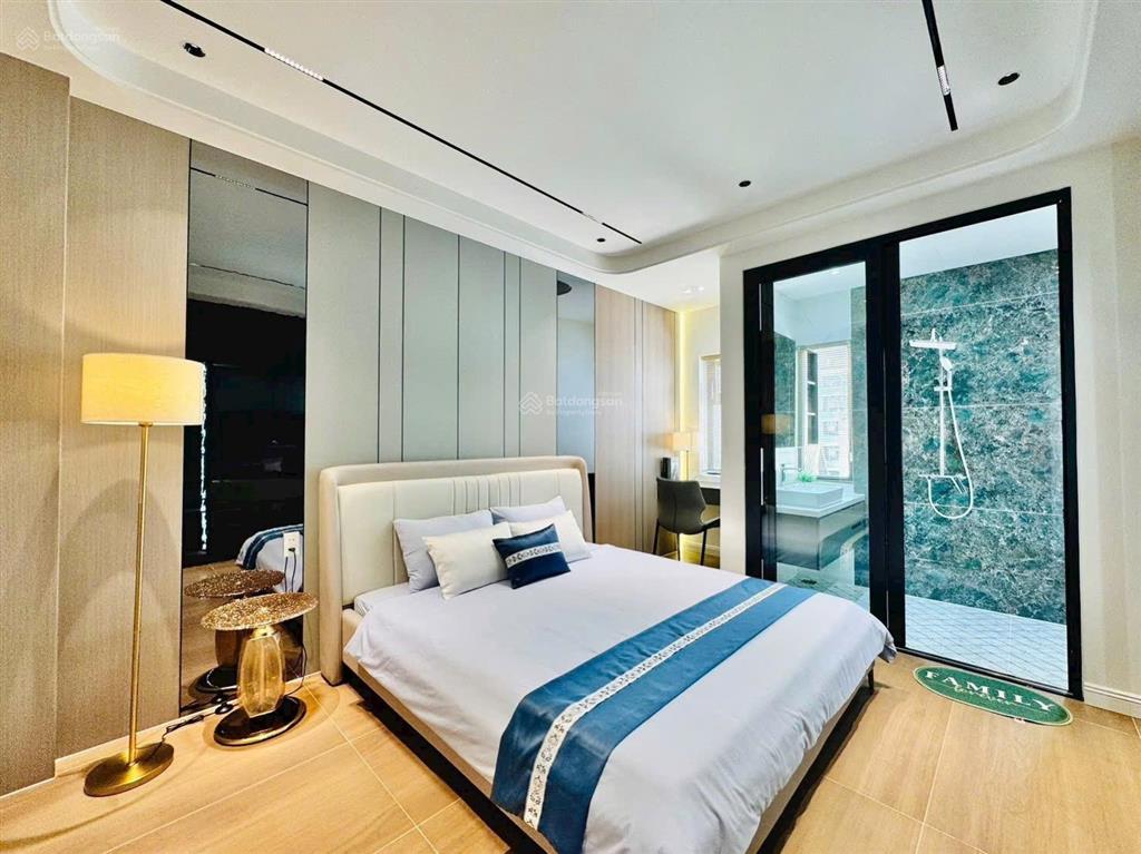 Chưa tới 6 tỷ sở hữu ngay nhà vị trí đắc địa với dt 82m2 khu phan xích long, phú nhuận!!