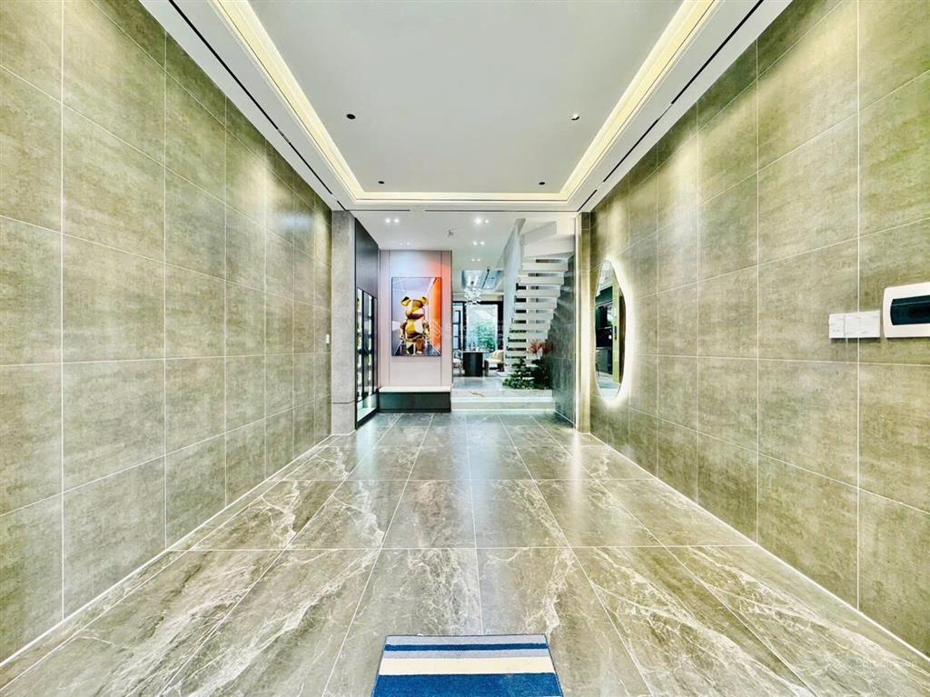 Chưa tới 6 tỷ sở hữu ngay nhà vị trí đắc địa với dt 82m2 khu phan xích long, phú nhuận!!