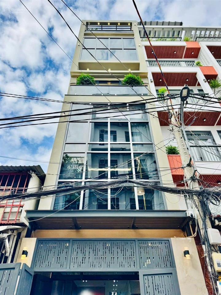 Chưa tới 6 tỷ sở hữu ngay nhà vị trí đắc địa với dt 82m2 khu phan xích long, phú nhuận!!