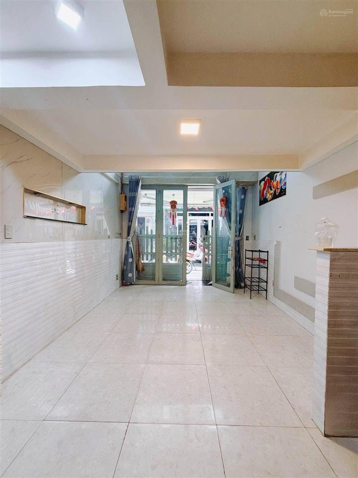 Giảm nhanh 400tr cho khách mua nhanh trong thángbán nhà đường khánh hội, quận 4, chỉ 3,89tỷ/72m2!!