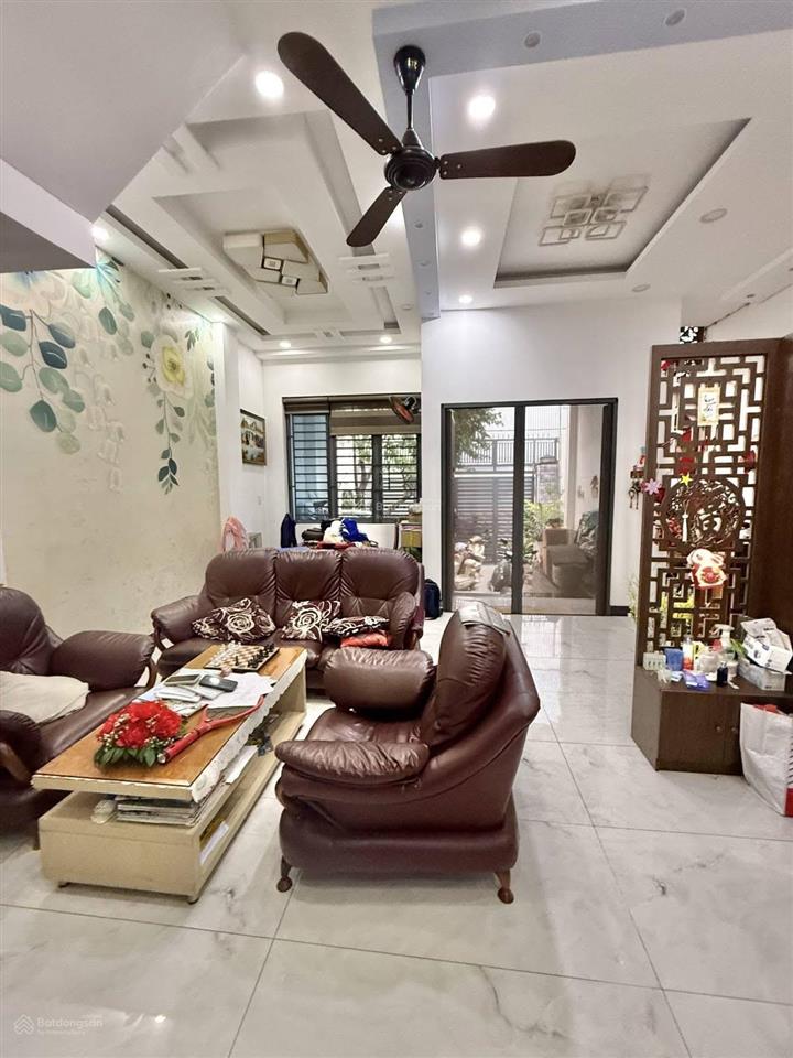 Chỉ 4 tỷ 550 sở hữu ngay nhà phố 126m2 tại kinh dương vương, bình tân. sổ sẵn, công chứng ngay!