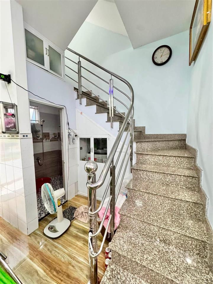 Siêu phẩm nhà phố hiện đại ngay trung tâm phú nhuận  bán nhà 72m2 đường nhiêu tứ mà chỉ 6,88 tỷ!!