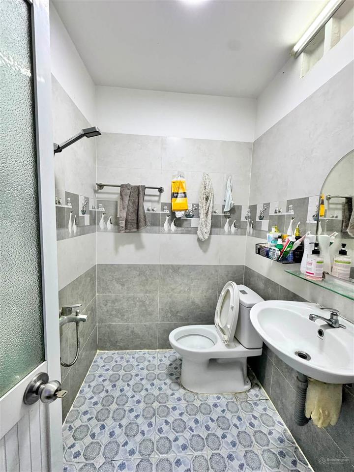 Siêu phẩm nhà phố hiện đại ngay trung tâm phú nhuận  bán nhà 72m2 đường nhiêu tứ mà chỉ 6,88 tỷ!!