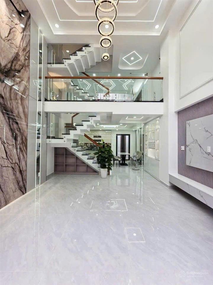 Bán nhà lê văn sỹ, quận 3  cách đh sư phạm cs2 chỉ vài phút mà giá chỉ 7 tỷ 780/69m2, shc!!!