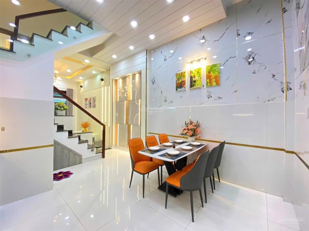 Sốc! cực kỳ ưu đãi cho khách hàng dọn vào ở ngay, bán nhà đồng nai, p15, quận 10. dt 72m2