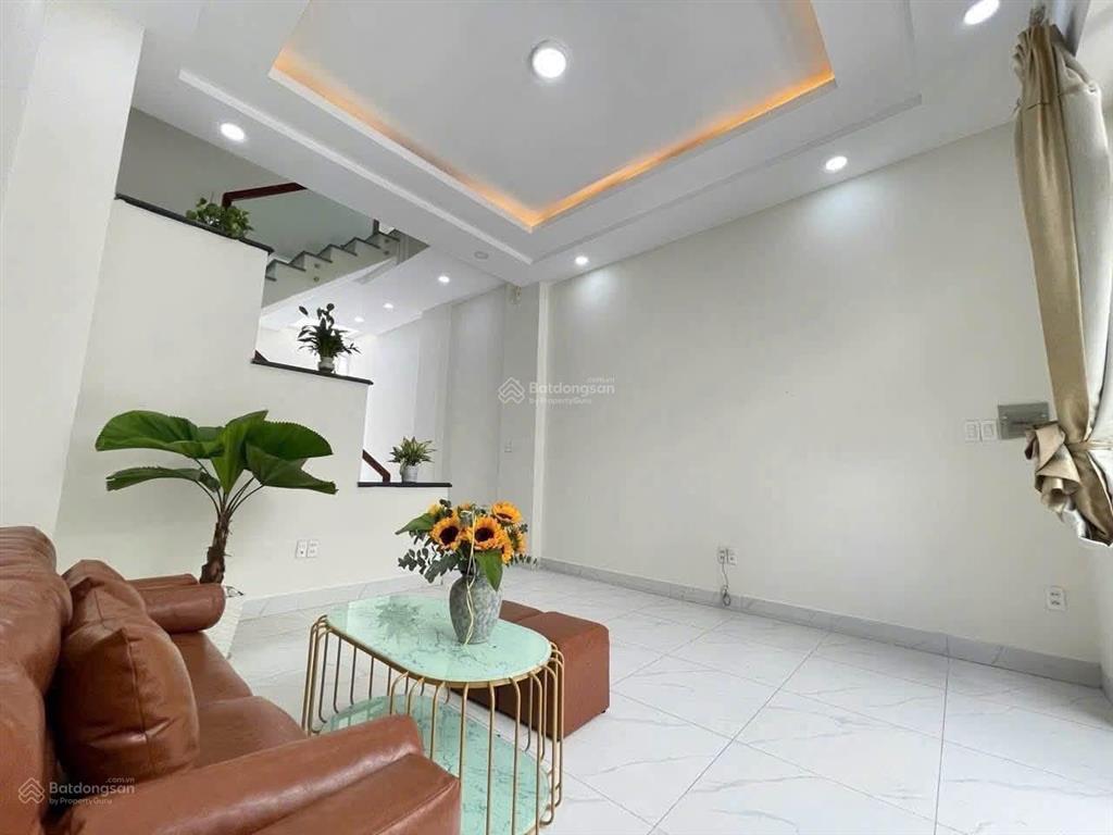 Bán gấp nhà hai mặt hẻm tại đường nguyễn văn luông, p11, quận 6. chỉ 4,16 tỷ/59m2!