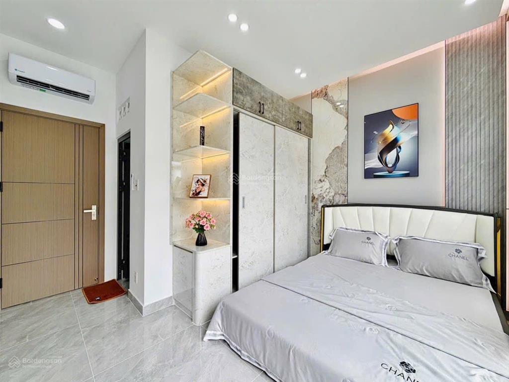Bán nhà 2 tầng lầu ngay hoà hảo, p5, quận 10. kdc đồng bộ chỉ với 5 tỷ 550/ 81m2, sang tên ngay!