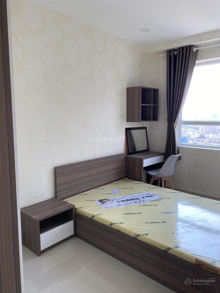 Đúng căn đang bán 4 tỷ sở hữu căn 79m2 2pn 2wc topaz elite  lầu thấp  có ít nội thất 0964 267 ***