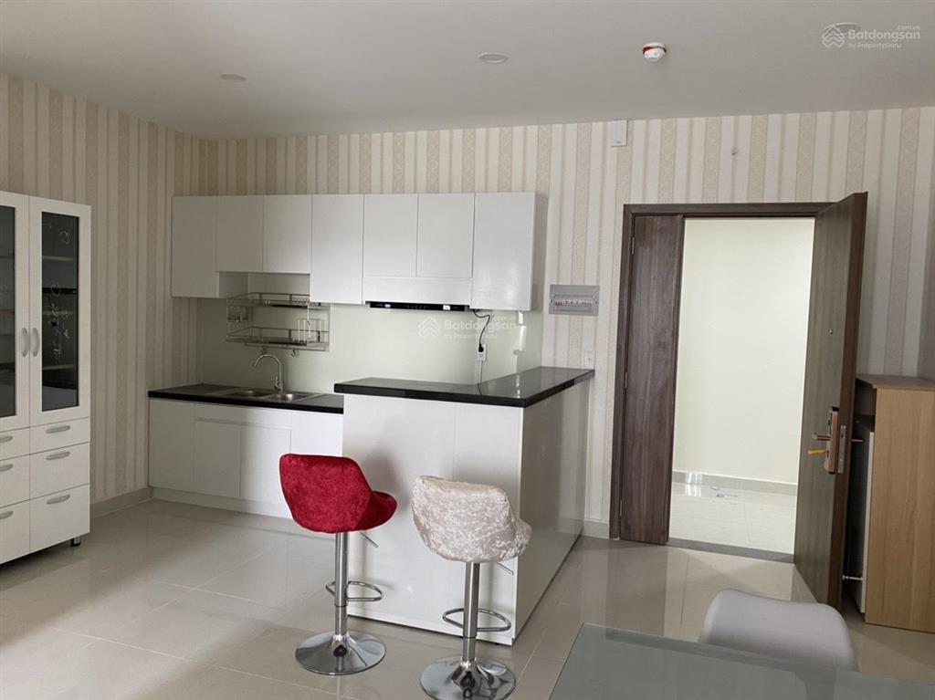 Đúng căn đang bán 4 tỷ sở hữu căn 79m2 2pn 2wc topaz elite  lầu thấp  có ít nội thất 0964 267 ***