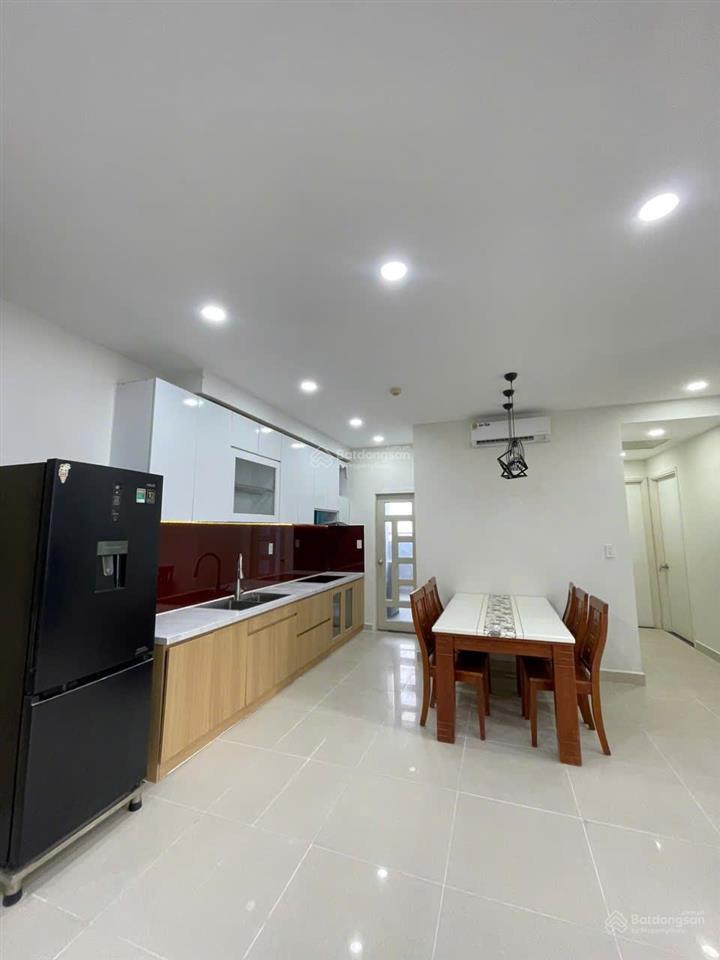 Full nt nhà rộng rãi 3pn giá bán 4,6 tỷ bao sang tên cho căn hộ tại topaz city q8 , tầng thấp đẹp