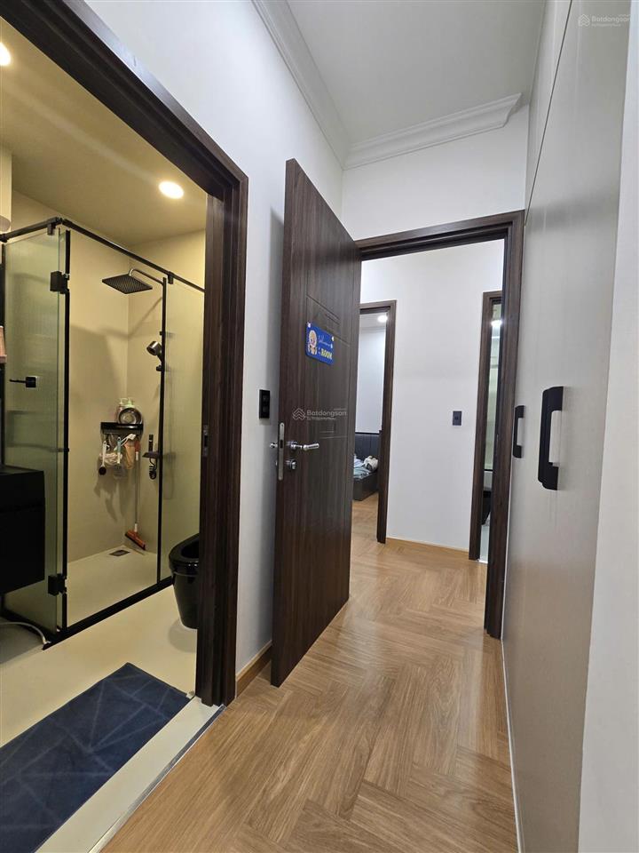 Căn góc  nt siêu đẹp tâm huyết  mới chủ bán gấp 4,8 tỷ ( 102% gồm sổ )  ngay mall cực tiện