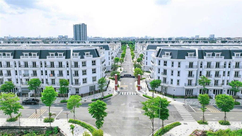 Chính chủ bán căn liền kề 75m2 xây 5 tầng dãy osaka đã có sổ hồng