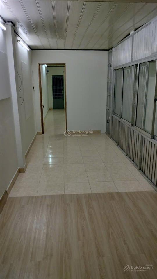 Cho thuê nhà riêng số 32/39, bùi đình túy, giá 15 triệu/tháng, 90m2, 2pn, 2wc, có chỗ đậu xe hơi