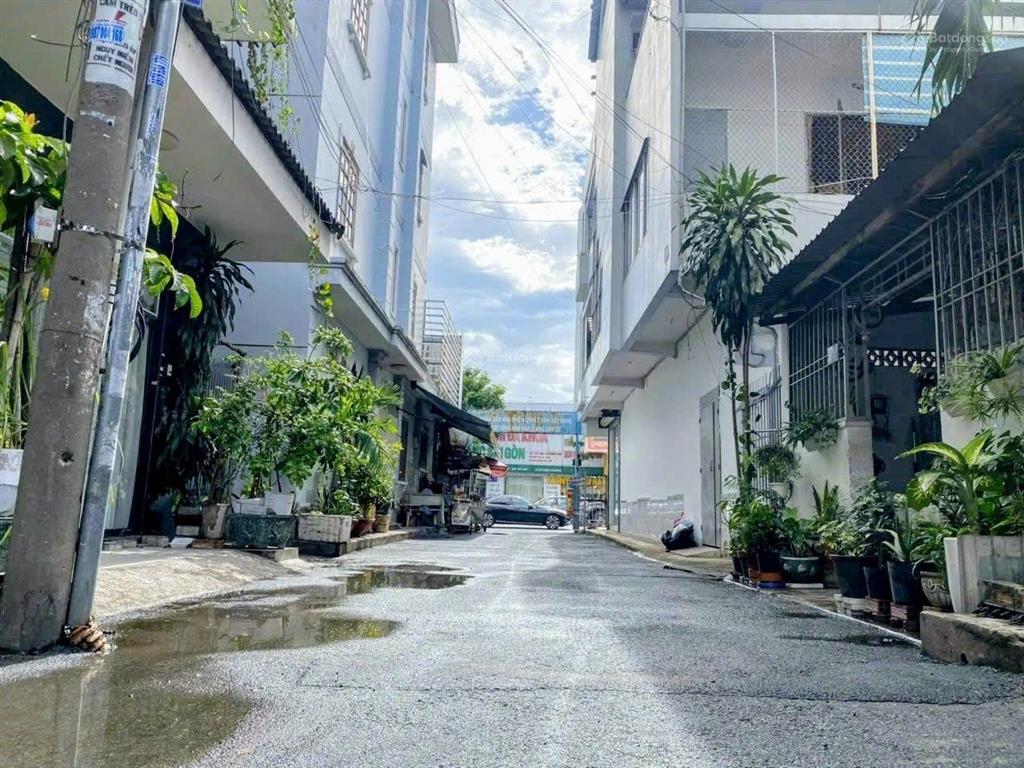 Bán nhà hẻm xe hơi dương quảng hàm, p.6  4m x 16m, 4 tấm  giá 8.1 tỷ tl