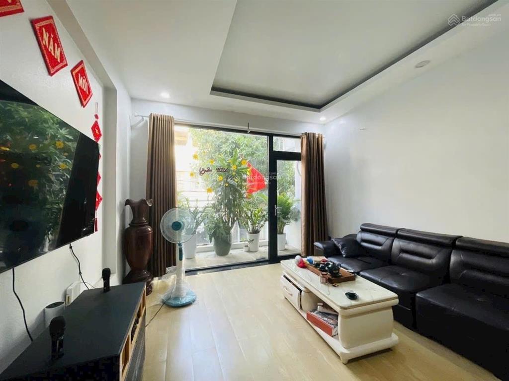 Bán nhà 1/ hẻm xe tải 10m thông quang trung, p.11, gò vấp  4m x 17m, 4 tấm  giá bán 8,9 tỷ tl