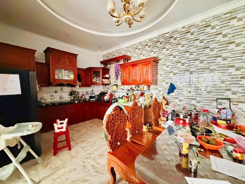 Bán nhà hẻm xe hơi lê đức thọ, p.17  6m x 13m, 4 tấm  giá bán 9.2 tỷ tl