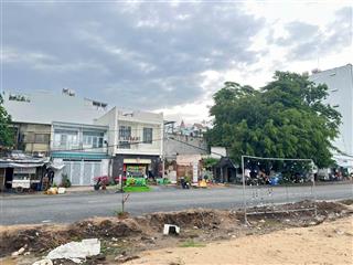 Mặt tiền sông vàm thuật  phạm huy thông, p.5  5.7m x 12m, 2 tấm  giá bán 13.5 tỷ tl