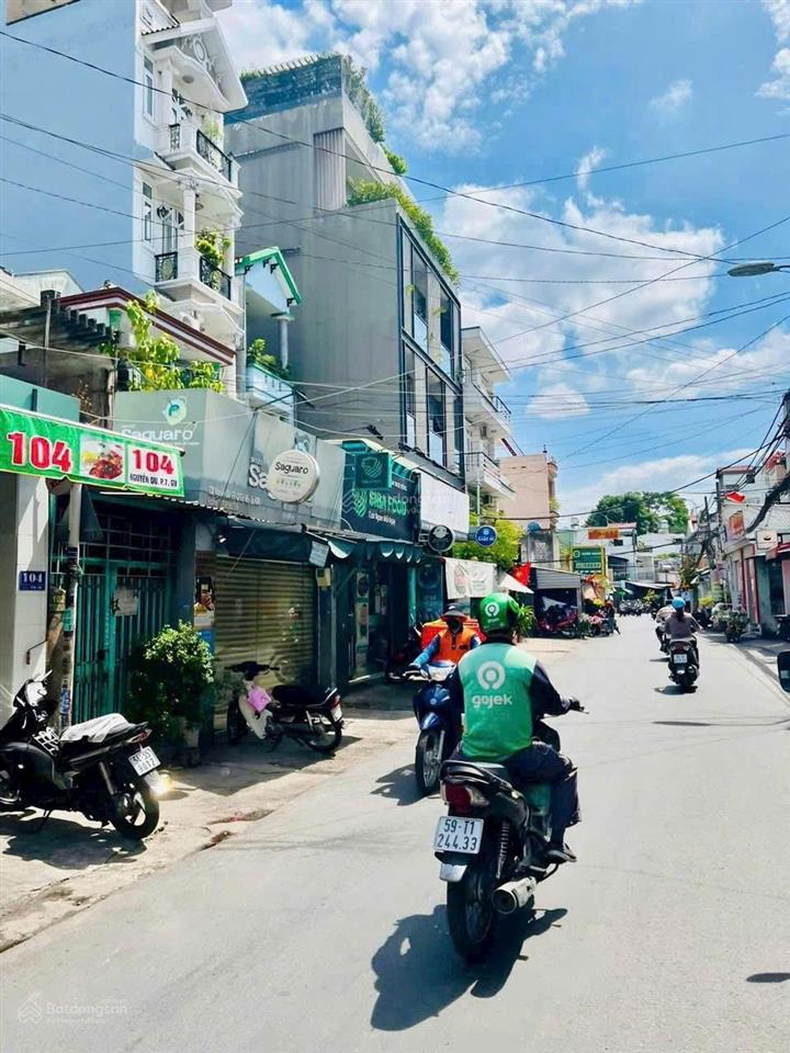 Mặt tiền nguyễn du, p. 7, 4m x 20m, 3 tấm, đct 17 tr/tháng, giá bán 13.5 tỷ tl