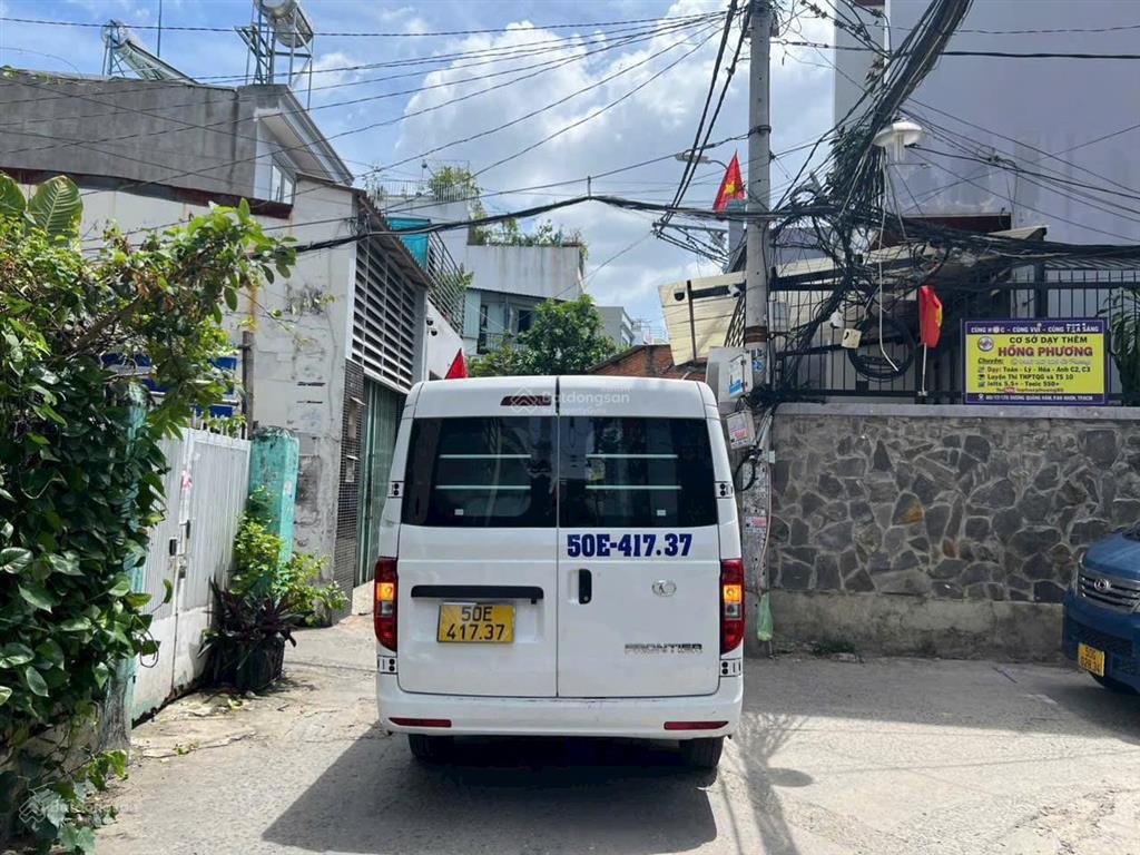 Bán nhà hẻm xe hơi thông dương quảng hàm, p.5  5m x 17m, 2 tấm, đct 18 triệu/ tháng