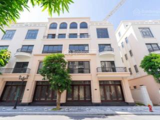 Bán nhanh căn cọ xanh 65m, hướng đông nam, có sổ, gần vinschool