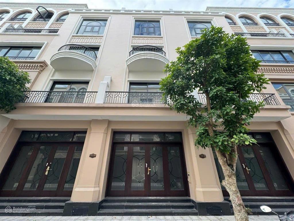 Bán gấp biệt thự tại mega complex  vinhomes ocean park 2, giá 8,67 tỷ, 64m2