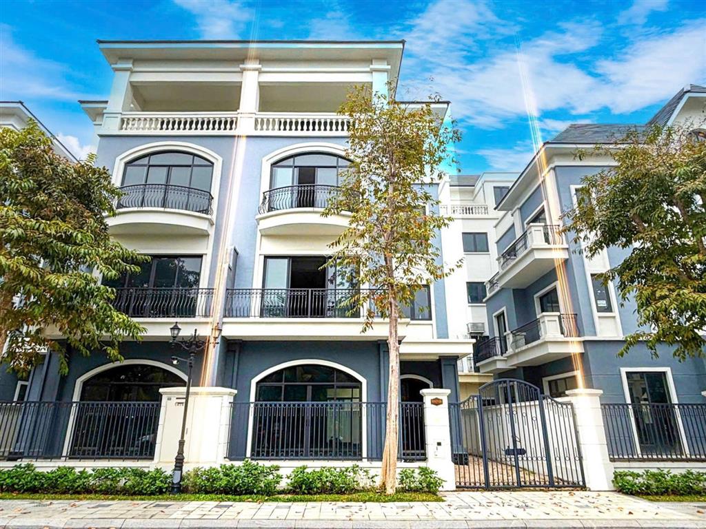 Bán biệt thự tại mega complex  vinhomes ocean park 2, giá siêu hời 21,8 tỷ, 160m2