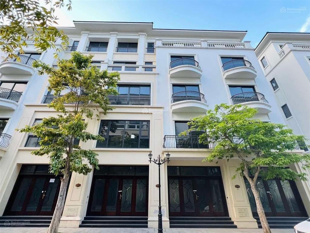 Bán gấp căn liền kề san hô 70m tây bắc, sẵn sổ